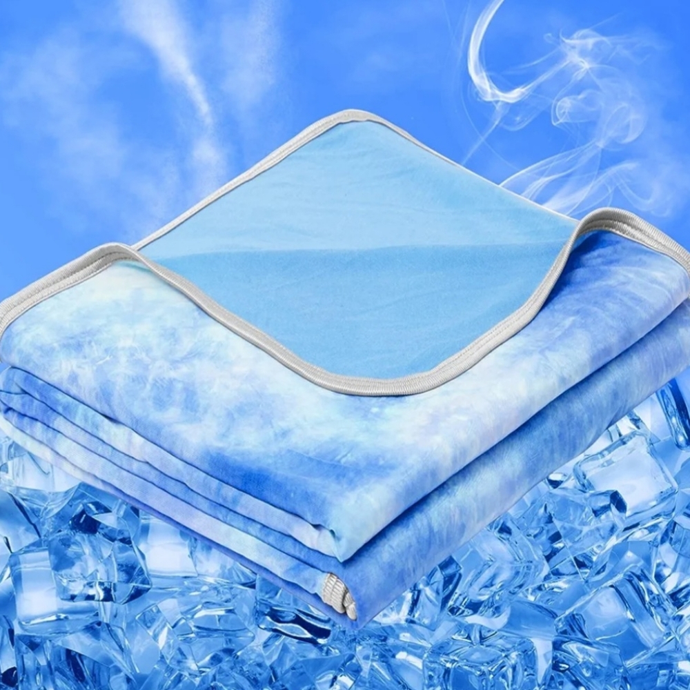 NEW - queen size cooling blanket